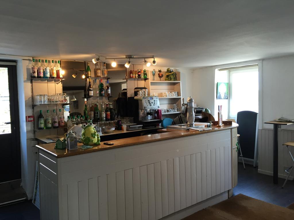 Hotel Saint Pierre Les Sauvages  외부 사진